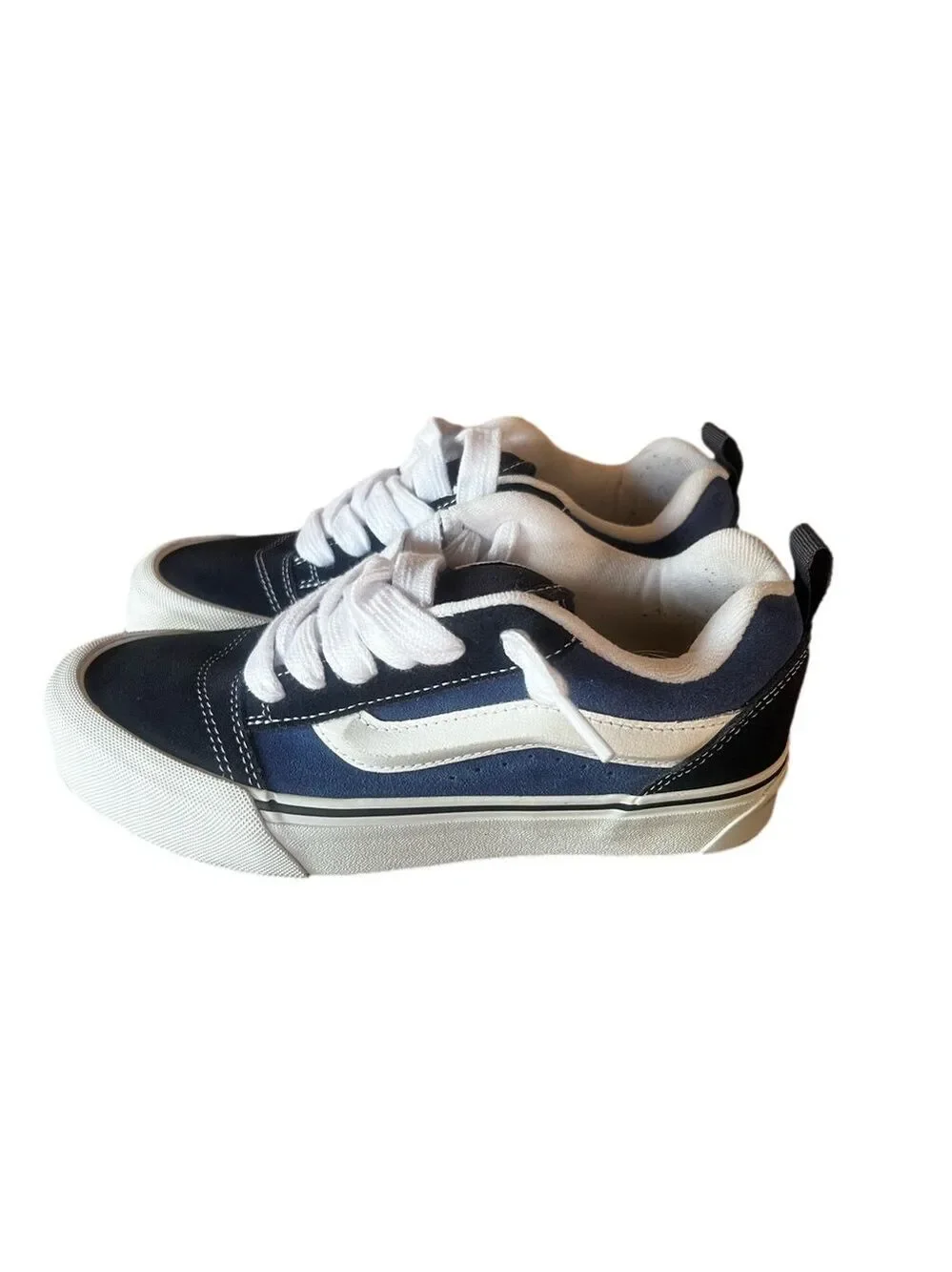 VANS NEW Unisex Knu Skool Shoe Size 7 or 5.5 #B1528A